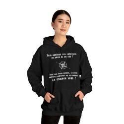 femme portant Hoodie - Sweat à capuche noir le nord suivant le sens