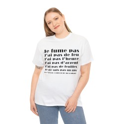 femme portant t-shirt blanc anti casse couille