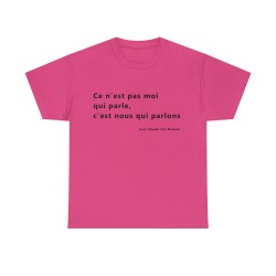 Tshirt unisex fuchsia avec une phrase de JCVD