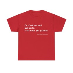 Tshirt unisex rouge avec une phrase de JCVD