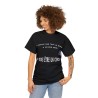 femme avec T-shirt noir il parait que tout le monde à un bon coté