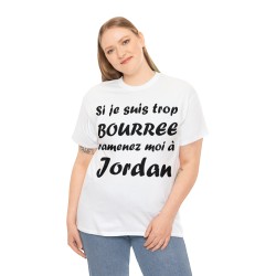 femme avec t-shirt blanc personnalisable si je suis bourrée