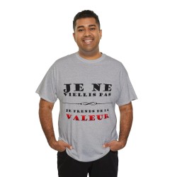 homme avec T-shirt gris je ne vieillis pas ...