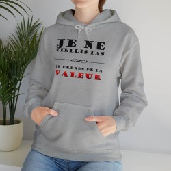 femme avec sweat gris je ne vieillis pas ...