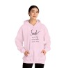 femme avec Hoodie rose smile and the world smiles with you