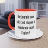Mug rouge une journée sans café en situation
