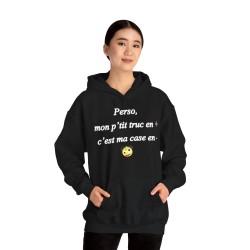 femme avec Hoodie Perso, mon p'tit truc en plus noir