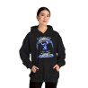 femme avec Hoodie noir Je suis née pour faire chier avec Stitich