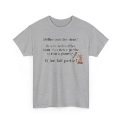 T-shirt Méfiez-vous des vieux de couleur gris