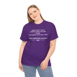 femme avec T-shirt violet Jamais vous ne prenez l'initiative