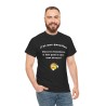 homme avec T-shirt Dans les bouchons noir