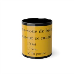 Mug de face sondage du matin jaune sur fond noir